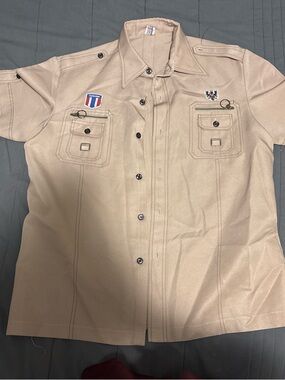 Tan Woodstock safari Jacket with Crest Patch